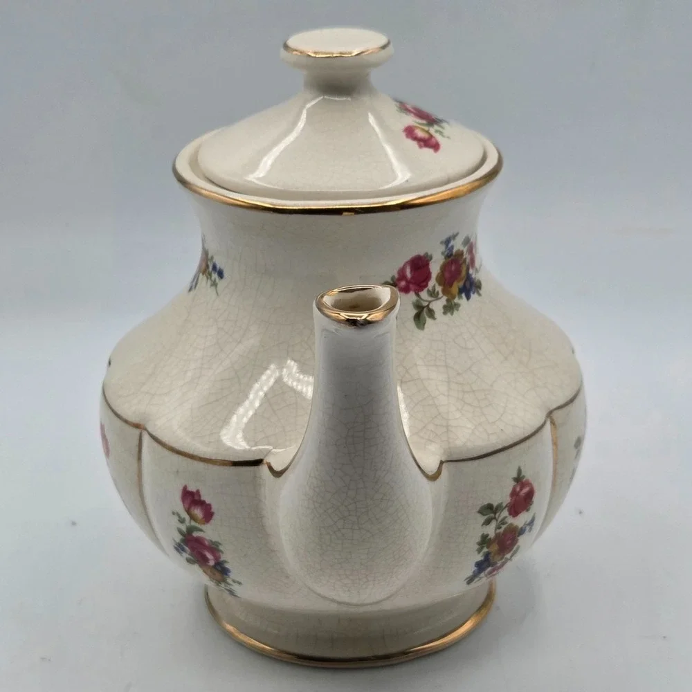 Arthur Wood Donegal TEAPOT with RED Roses and Gold Trim -CRAZING Made in England